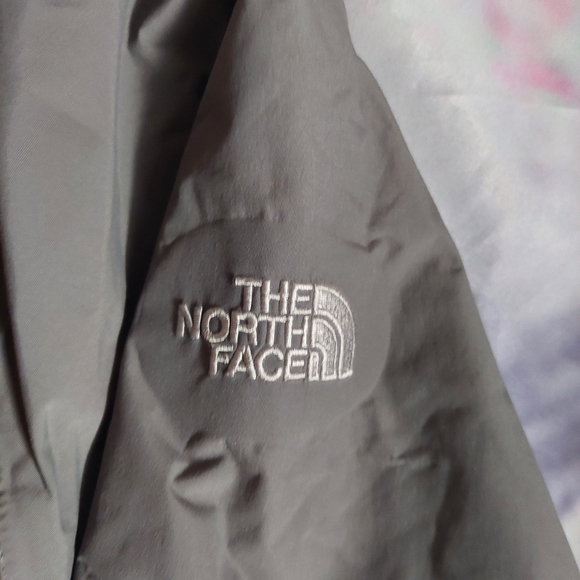 The North Face Hyvent 2 in 1 Jacket - Picture 3 of 11